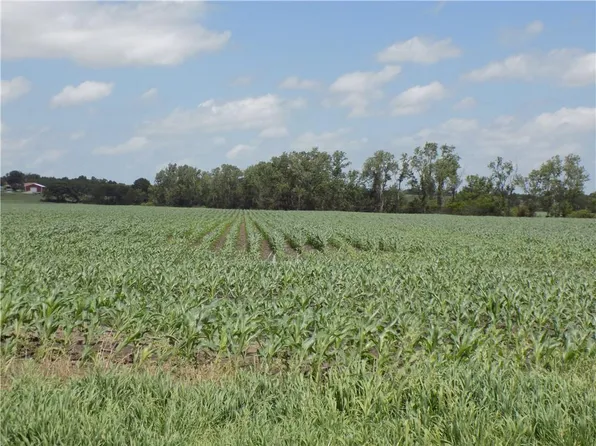 300 Road & Oregon, Kincaid, KS 66039