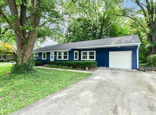 9520 Broadway St, Indianapolis, IN 46240