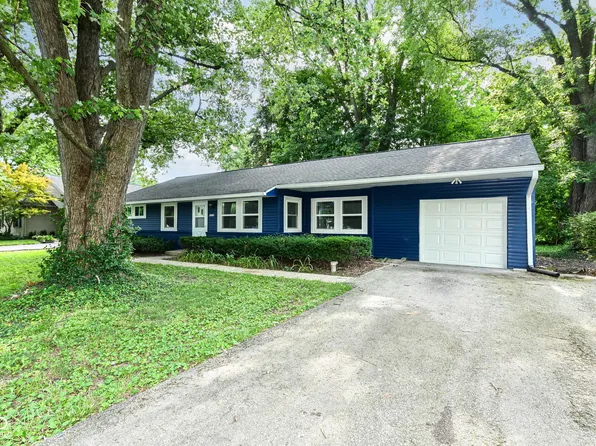 9520 Broadway St, Indianapolis, IN 46240