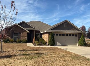 648 Piney Woods Rd, Owens Cross Roads, AL 35763