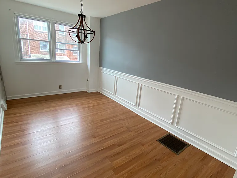 7130 Saul St #3 — Photo 9