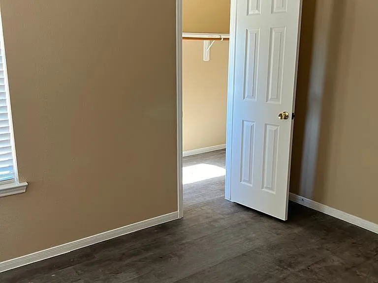 18646 Flagstone Creek Rd — Photo 14
