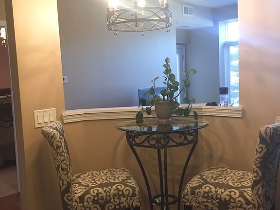 4th image of 845 E 22nd St APT 113