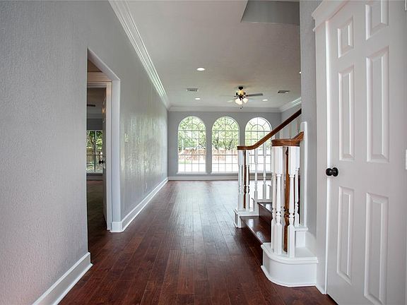 5th image of 21214 Crystal Greens Dr