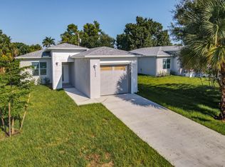 5237 Jennings St, Naples, FL 34113