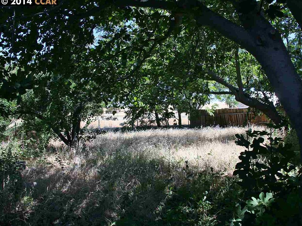 2nd image of 2023 San Vincente Dr