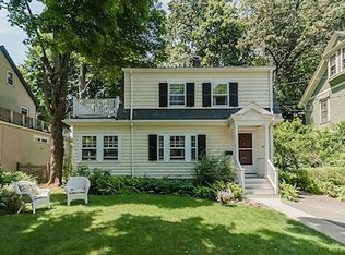 35 Chestnut Ter, Newton, MA 02459