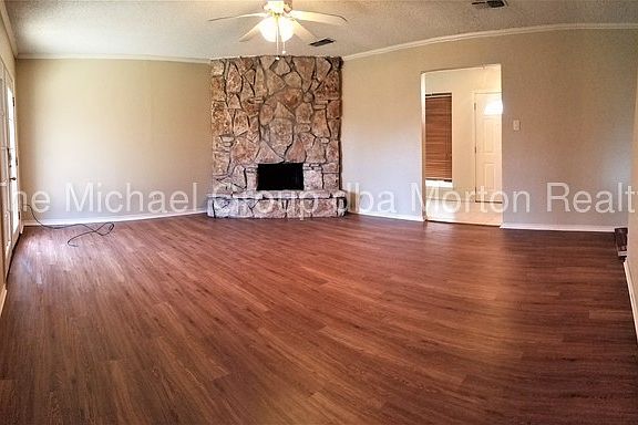 2nd image of 7816 Briardale Ct