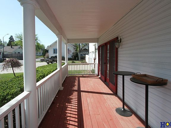 3rd image of 1621 S 27th St