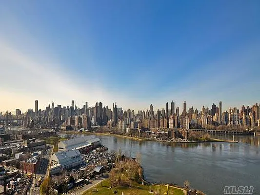 Sold by Douglas Elliman | media 21