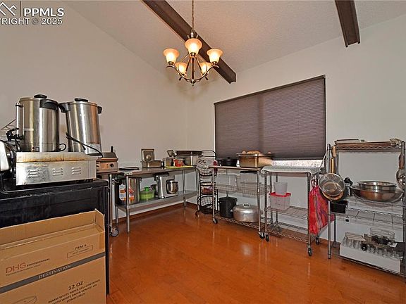 5th image of 5916 Wolf Creek Pl