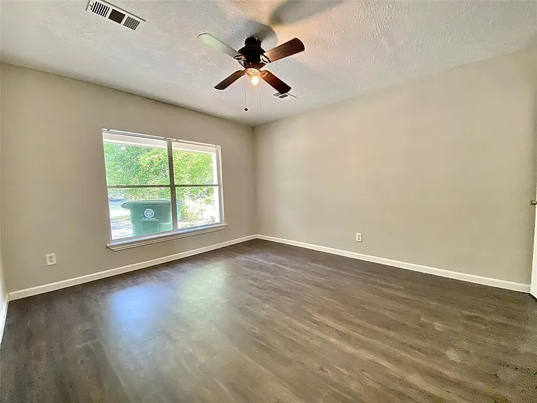 8626 Greiner Dr — Photo 10