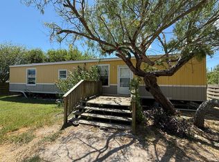 141 W Speckled Trout, Rockport, TX 78382