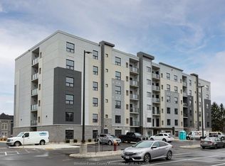 190 Main St E #401, Kingsville, ON N9Y1A6