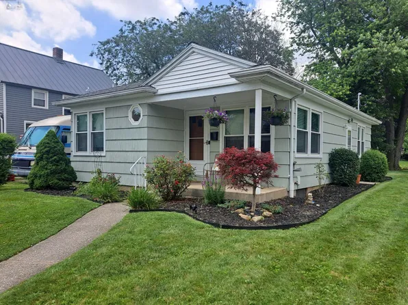 700 June St, Fremont, OH 43420