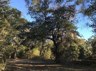5719 J V Woolley Rd, Crestview, FL 32539