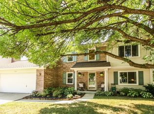 7725 Hidden Rdg, Fishers, IN 46038