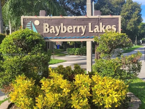 2041 Bayberry Dr, Pembroke Pines, FL 33024
