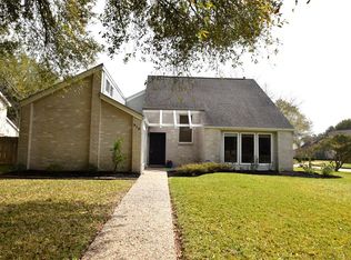 919 Crossfield Dr, Katy, TX 77450