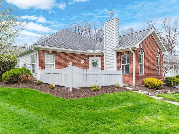 10 Newton Square Dr Unit 4, Canfield, OH 44406