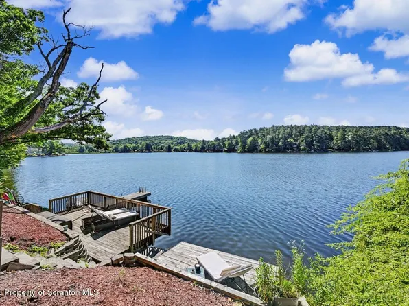 155 Baylors Lake Rd, Nicholson, PA 18446
