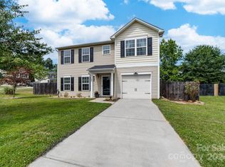 107 Spring Meadows Dr, Lincolnton, NC 28092