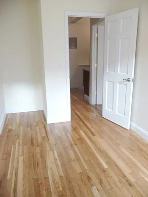 Rented by (Legacy) NY Quality Living Uptown | media 9