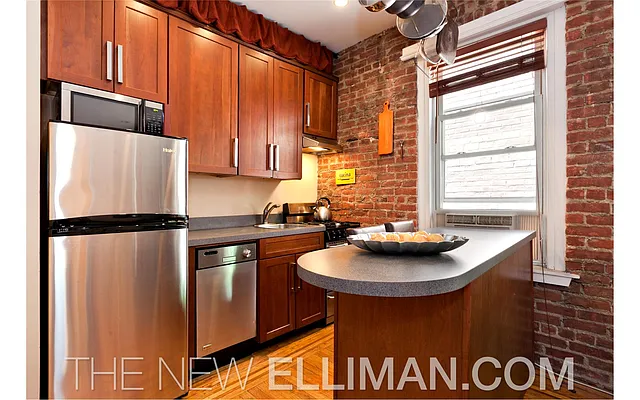 Sold by Douglas Elliman | media 11