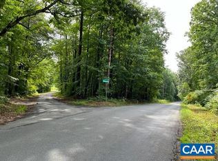 LOT Howardsville Tpke, Schuyler, VA