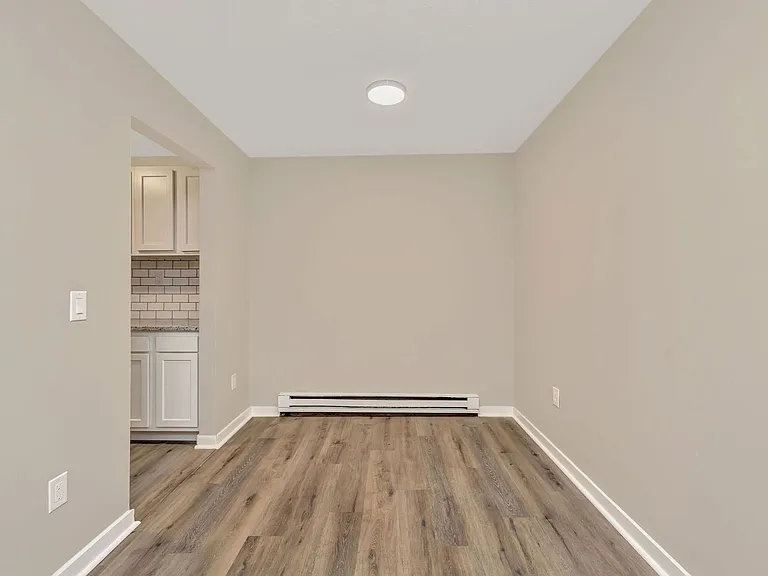 5615 Happy Hollow Rd #11 — Photo 4