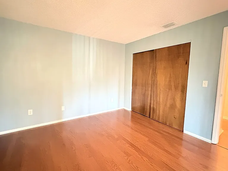 104 Moonstone Ct — Photo 15