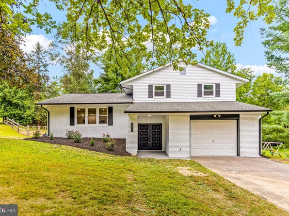 2612 Jeffrey Lori Dr, Finksburg, MD 21048