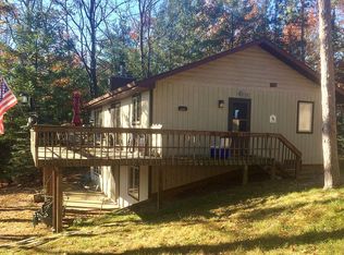 5134 Scout Camp Rd, Traverse City, MI 49696
