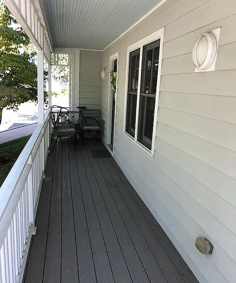 18 Russell Pl — Photo 31