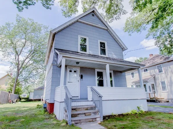 63 Oak St, Ludlow, MA 01056