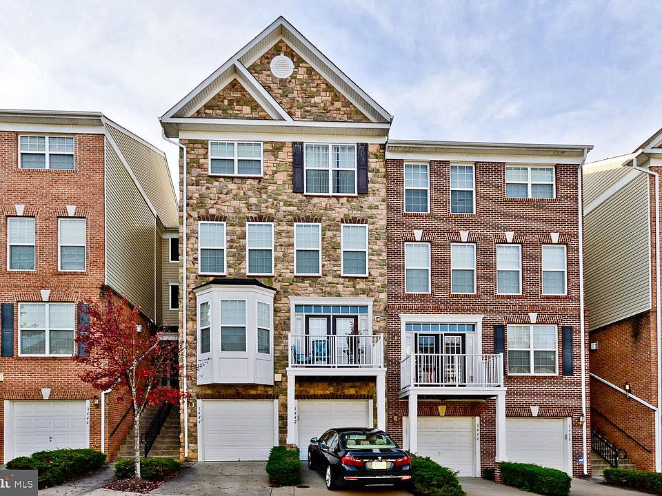 1st image of 3444 Carriage Walk Ct #22-B