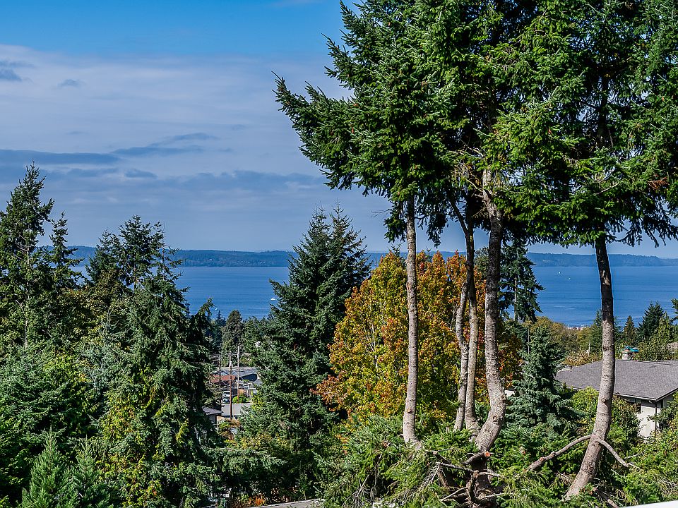 Sound and mountain view