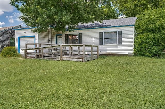 1st image of 639 Lacewood Dr