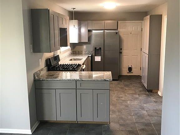 3rd image of 3617 Nelms Ln