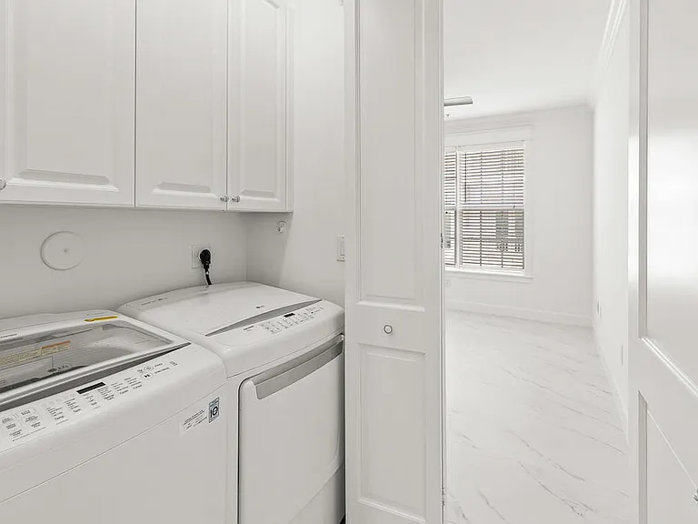 47 SW Osceola St #206 — Photo 26
