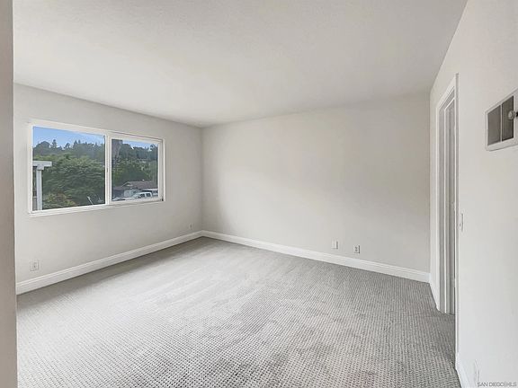 3rd image of 1075 N Escondido Blvd Unit 204