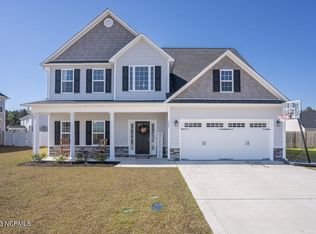 1005 Snapper St, New Bern, NC 28562