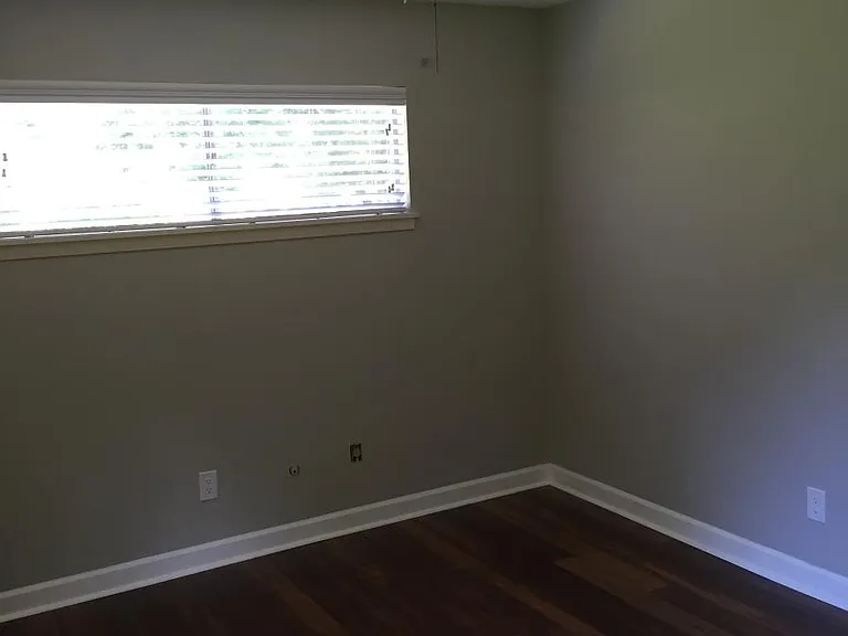 1420 Kimwood Dr #B — Photo 2