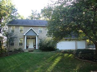 1611 Oak Bluff Ct, High Ridge, MO 63049