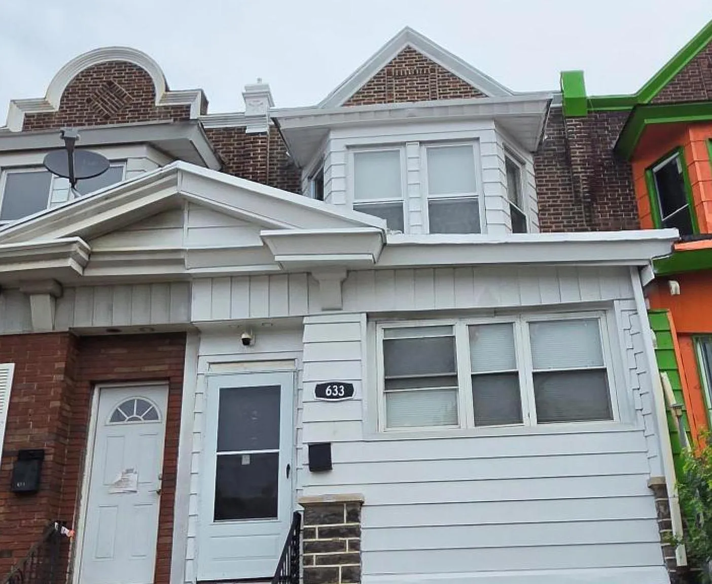 4 bed, 1.5 bath, $1,700 — Photo 1