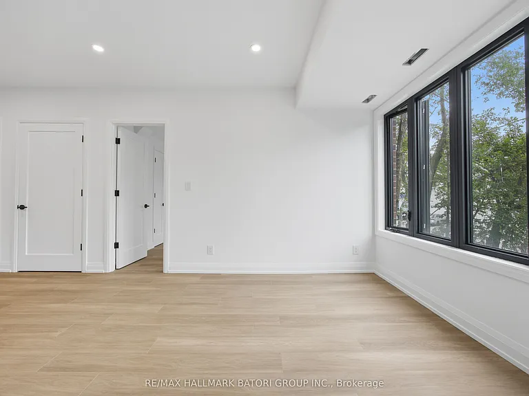 56 Camberwell Rd #1 — Photo 16