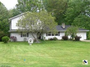 10095 Avon Belden Rd, Grafton, OH 44044