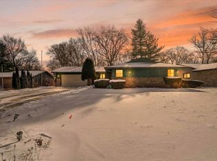 5103 Brookview Rd, Rockford, IL 61107