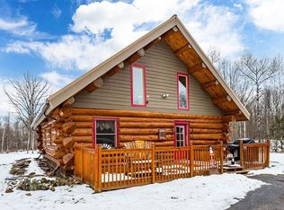 5730 Dara Dr, Kettle River, MN 55757