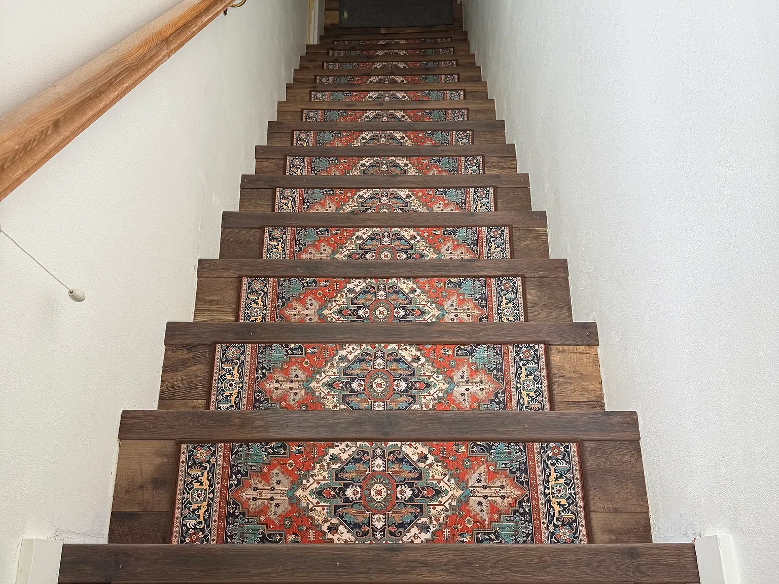 1425 NE Market Dr — Photo 2